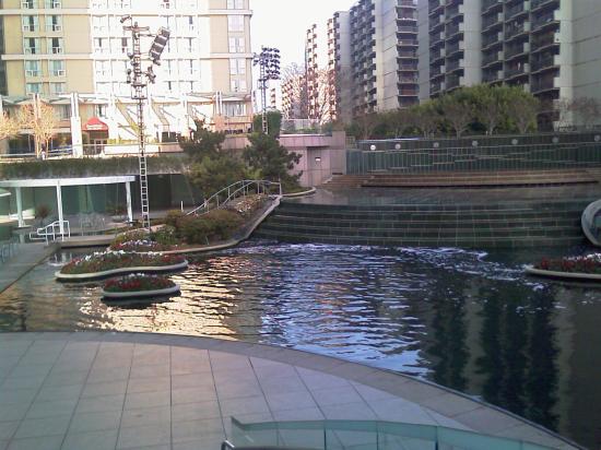 California Place