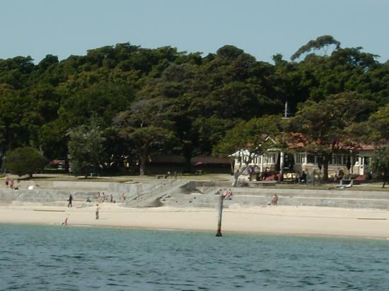 Roses  Bay